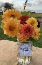 Load image into Gallery viewer, LOCAL PARTY CENTERPIECES, ORDER &amp; PICK-UP AT MARKET 8-12 NOON