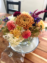 Load image into Gallery viewer, Pick-Up Oct 24th**Glass Pumpkin Vase w/flowers (ORANGE or CLEAR)