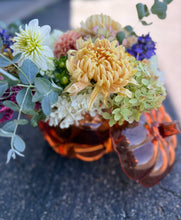 Load image into Gallery viewer, Pick-Up Oct 24th**Glass Pumpkin Vase w/flowers (ORANGE or CLEAR)