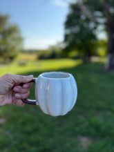 Load image into Gallery viewer, Pick-Up Oct 3rd**Pumpkin Mug w/flowers