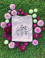 Load image into Gallery viewer, SHIRT - Peach Simple Farm Flowers T-Shirt