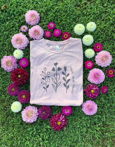 SHIRT - Peach Simple Farm Flowers T-Shirt